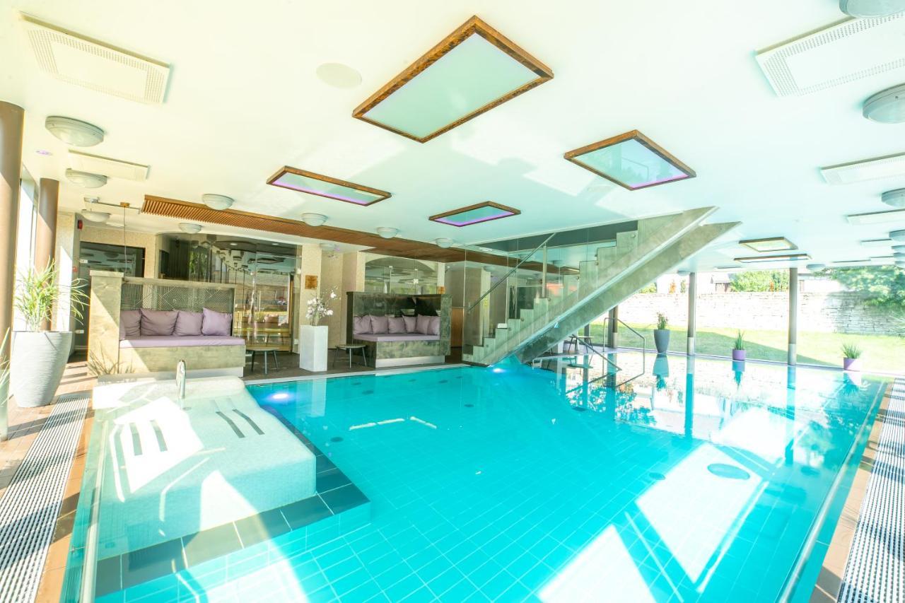 Johan Suites & Spa Курессааре Экстерьер фото